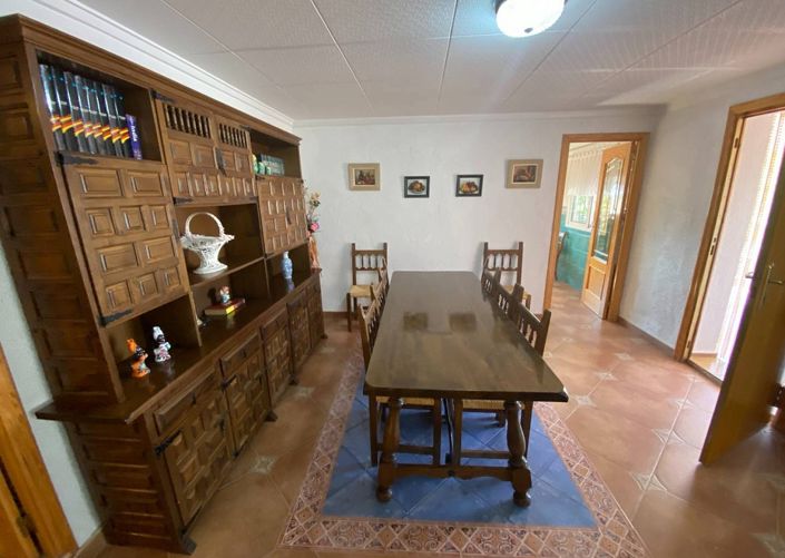 Image No.44-5 Bed Villa for sale