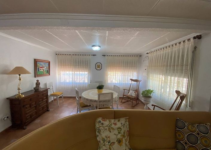 Image No.48-5 Bed Villa for sale