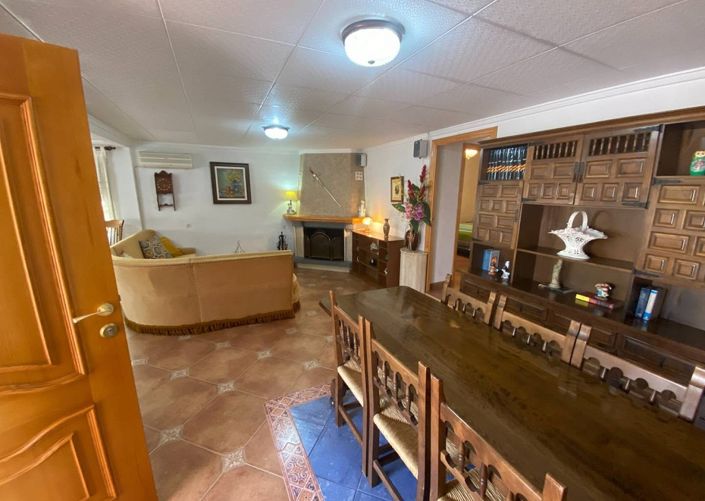 Image No.7-5 Bed Villa for sale