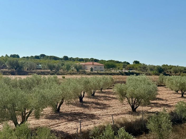 Image No.24-3 Bed Villa for sale