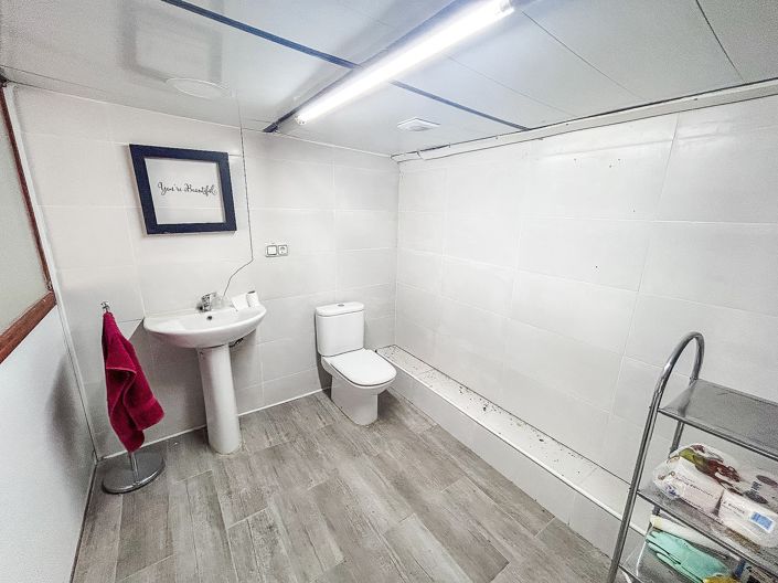 Image No.46-4 Bed Country House for sale