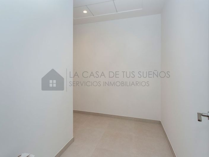 Image No.23-3 Bed Villa for sale