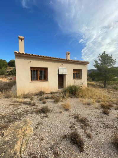 Image No.4-2 Bed Land for sale