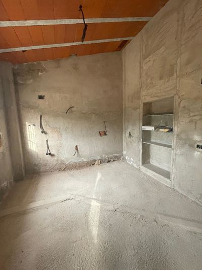 Image No.6-2 Bed Land for sale