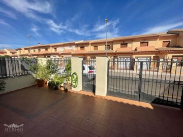 61699cd112b4-9cb3-4a4b-bd6c-013d20679bb6