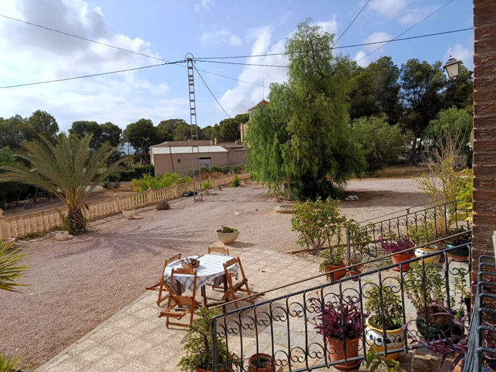 Image No.21-8 Bed Country House for sale