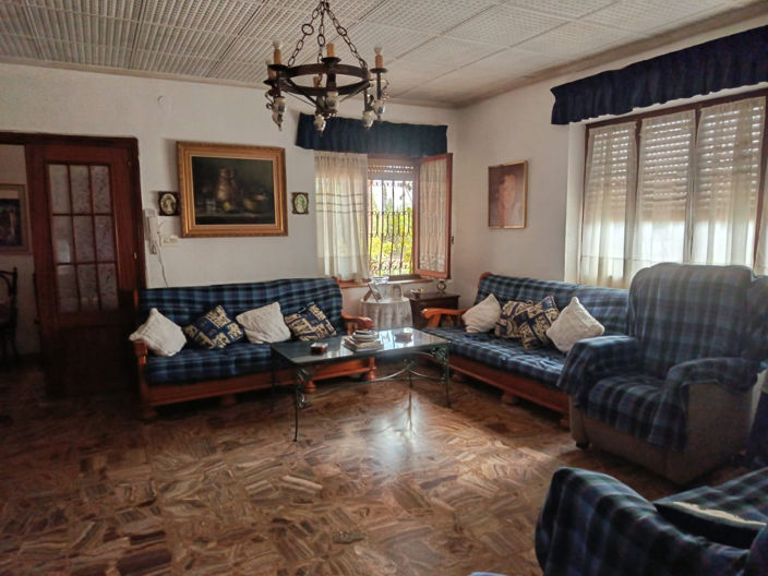 Image No.23-8 Bed Country House for sale