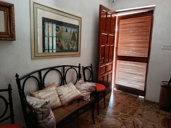 Image No.30-8 Bed Country House for sale