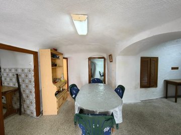 wzyt8agdja0fvkwy2ij6h