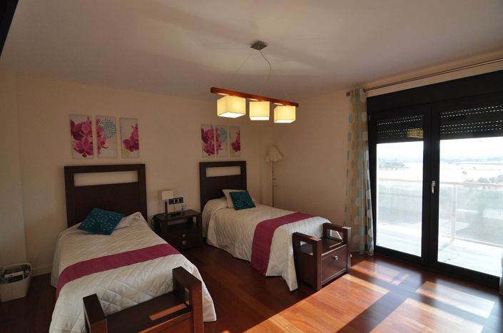 Image No.36-4 Bed Villa for sale