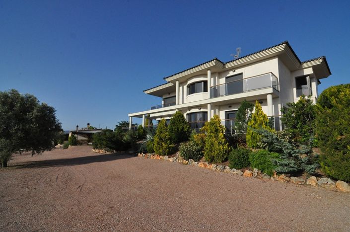 Image No.5-4 Bed Villa for sale