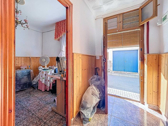 Image No.15-3 Bed Townhouse for sale