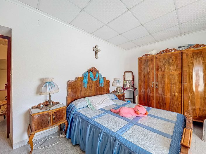 Image No.22-3 Bed Townhouse for sale