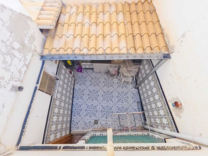 Image No.32-3 Bed Townhouse for sale