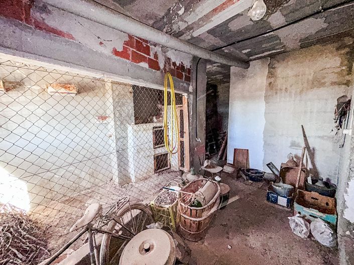 Image No.15-3 Bed Townhouse for sale