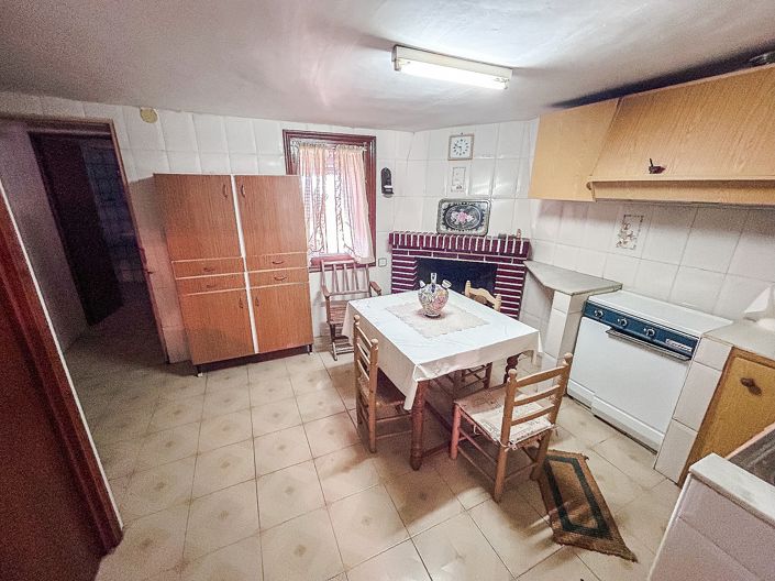 Image No.8-3 Bed Townhouse for sale