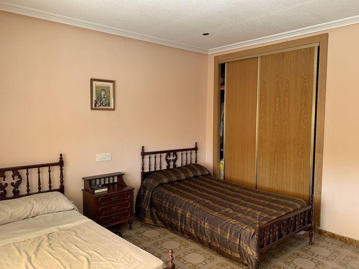 Image No.27-4 Bed Villa for sale