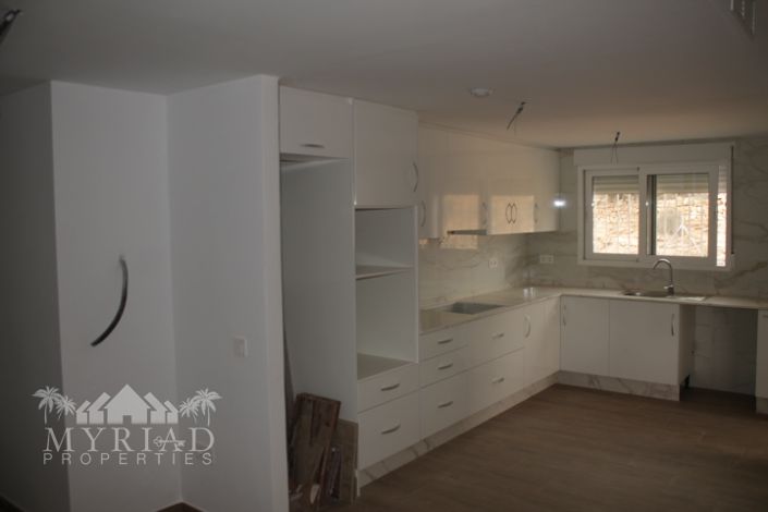 Image No.8-3 Bed Villa for sale