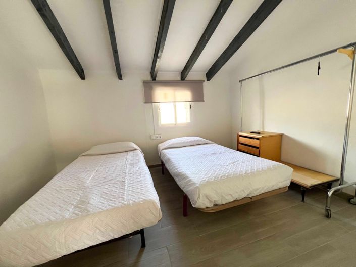 Image No.16-3 Bed Townhouse for sale