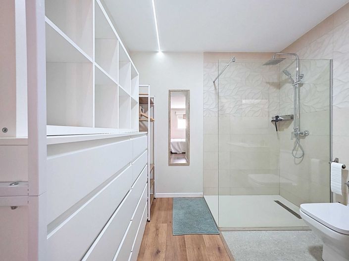 Image No.20-3 Bed Townhouse for sale