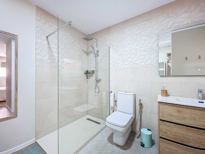 Image No.21-3 Bed Townhouse for sale