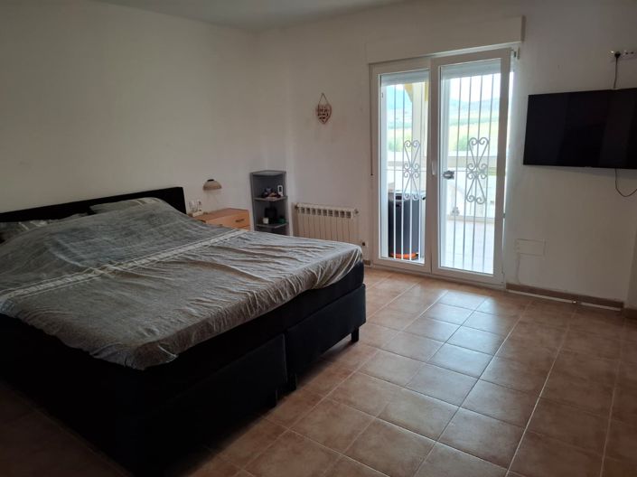 Image No.18-4 Bed Villa for sale