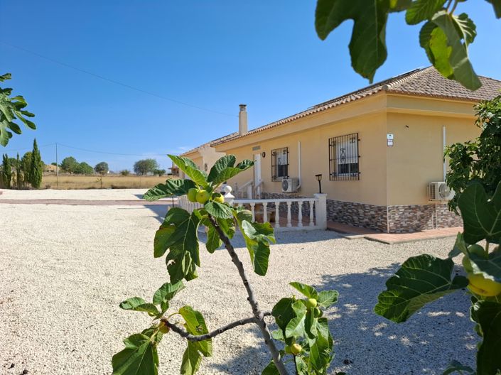 Image No.38-4 Bed Villa for sale