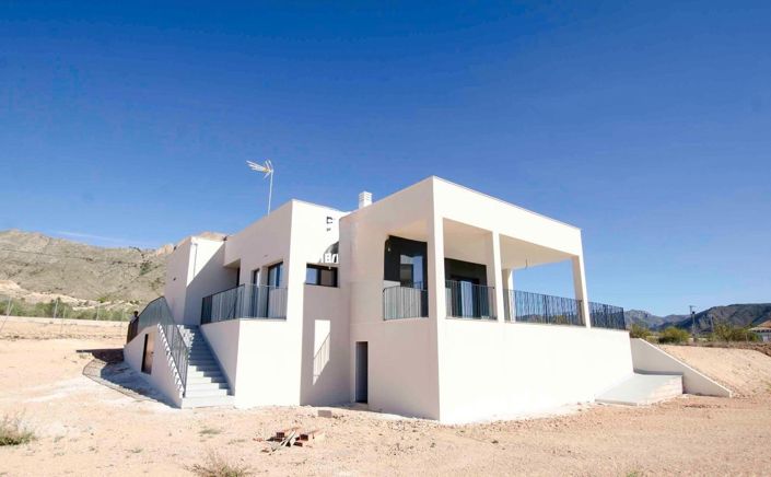 Image No.2-3 Bed Villa for sale