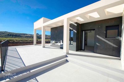 6283e5621303-6b0a-4a53-a097-8a4014cb2115