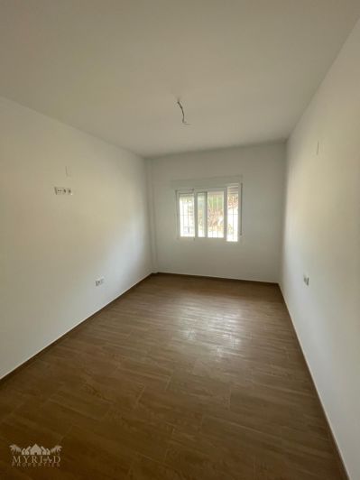 Image No.21-3 Bed Villa for sale