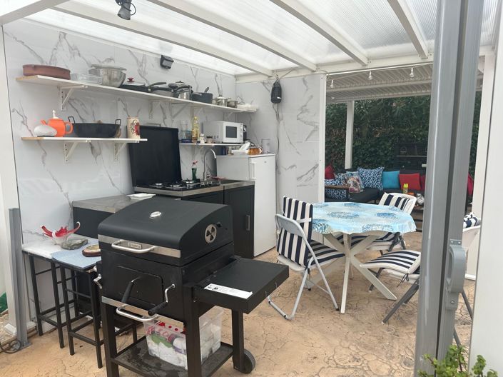 Image No.13-2 Bed Villa for sale