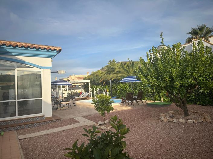 Image No.23-2 Bed Villa for sale