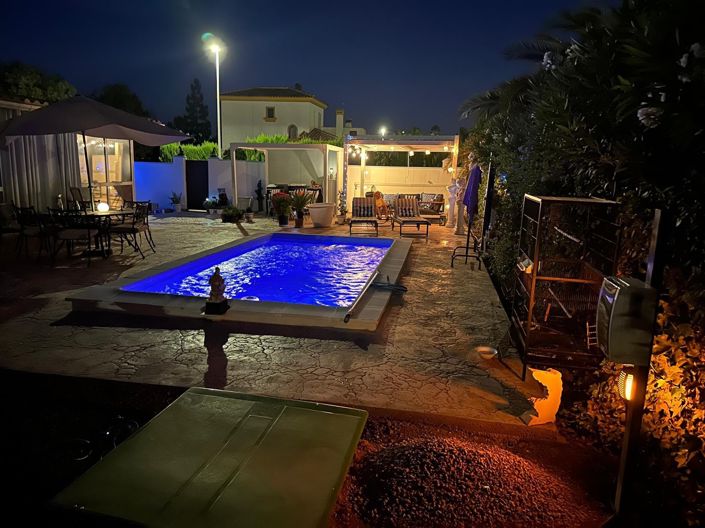 Image No.25-2 Bed Villa for sale