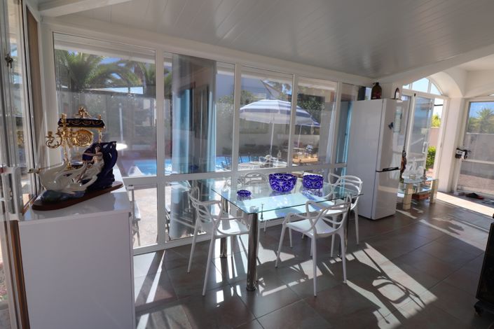 Image No.40-2 Bed Villa for sale