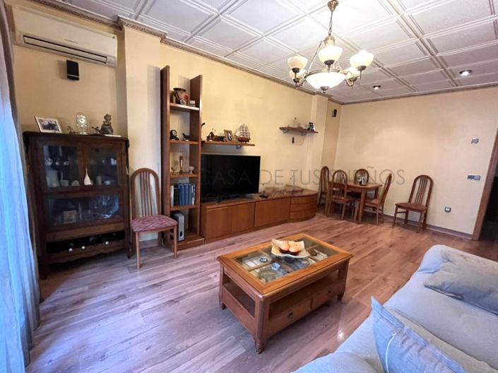 Image No.9-5 Bed Townhouse for sale