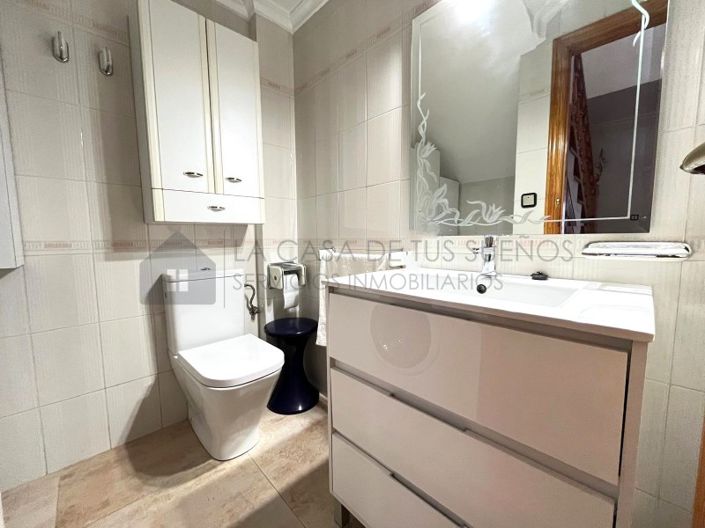 Image No.33-4 Bed Townhouse for sale