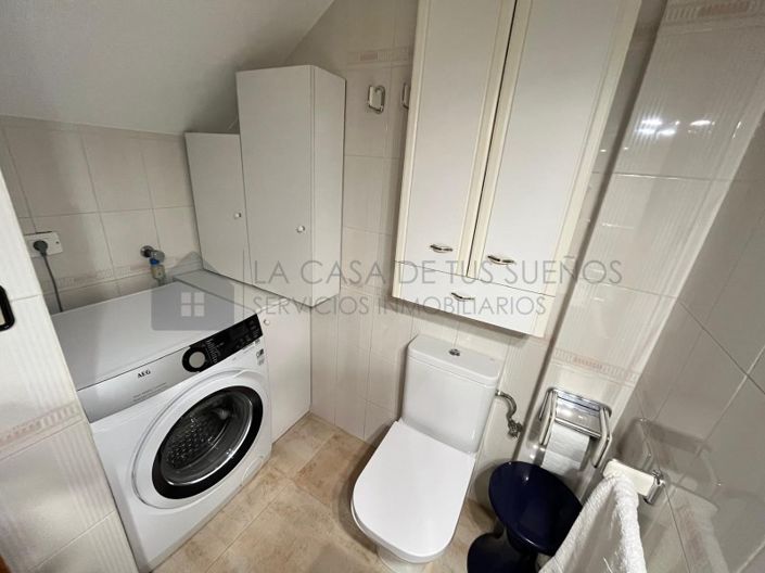 Image No.34-4 Bed Townhouse for sale