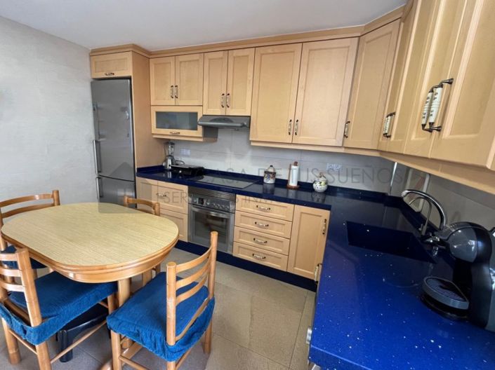 Image No.9-4 Bed Townhouse for sale