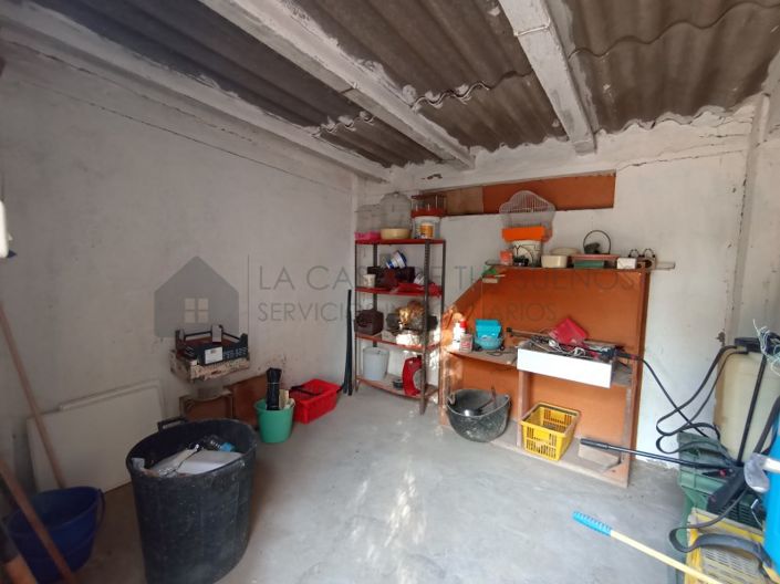 Image No.21-2 Bed Country House for sale