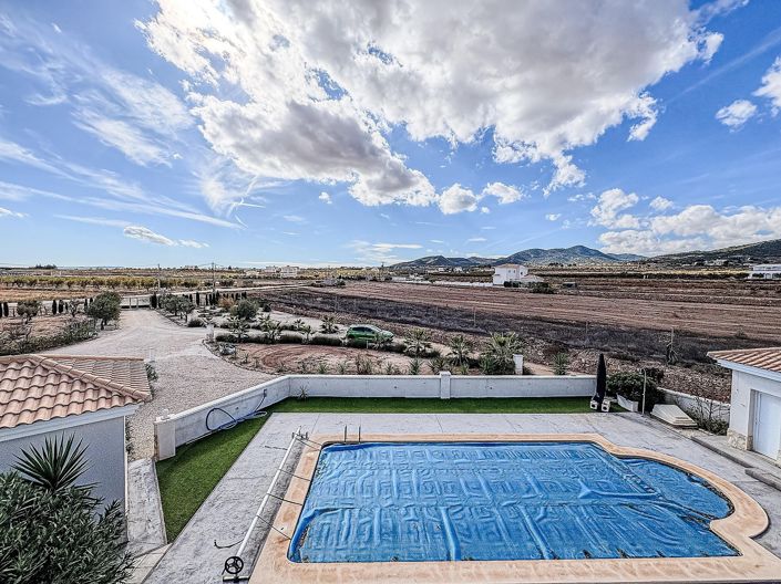 Image No.43-4 Bed Villa for sale