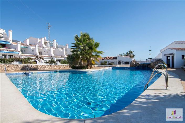 Image No.24-2 Bed Property for sale