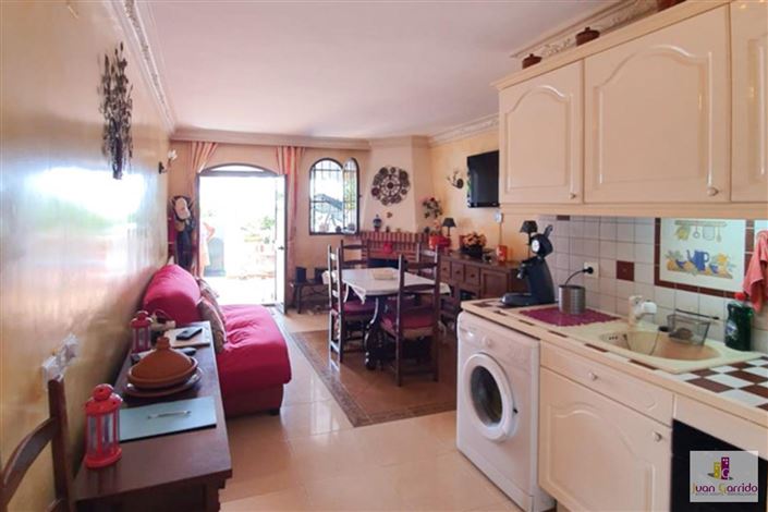 Image No.4-2 Bed Property for sale