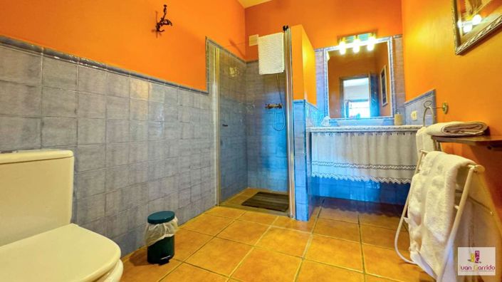 Image No.18-7 Bed Villa for sale