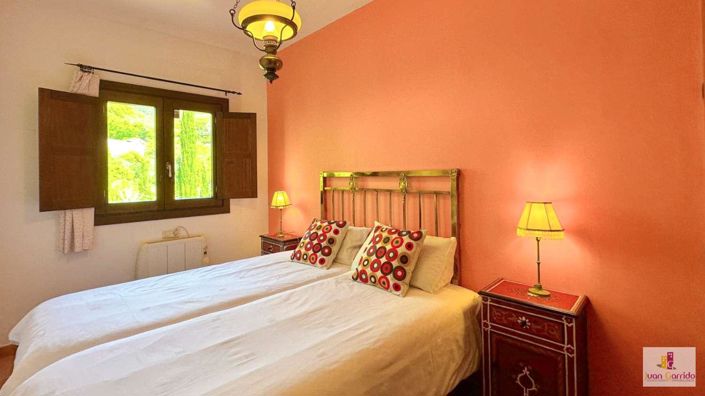 Image No.19-7 Bed Villa for sale