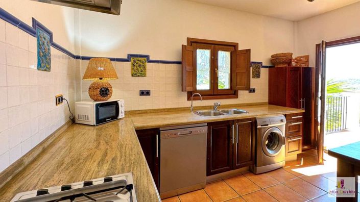 Image No.22-7 Bed Villa for sale