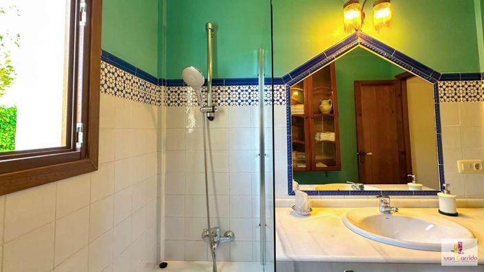 Image No.27-7 Bed Villa for sale