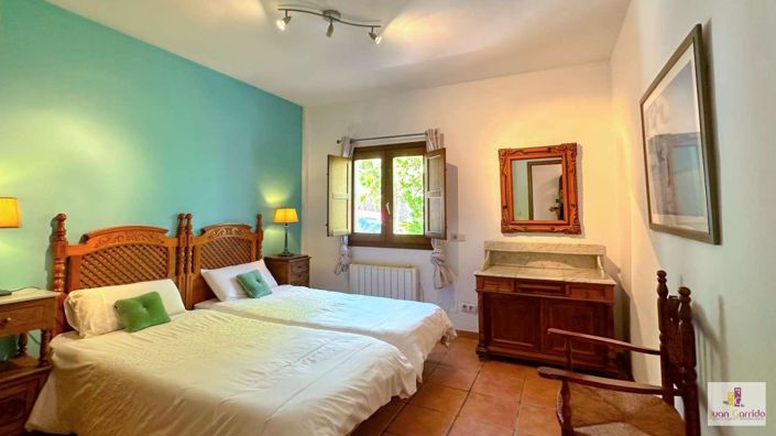 Image No.45-7 Bed Villa for sale