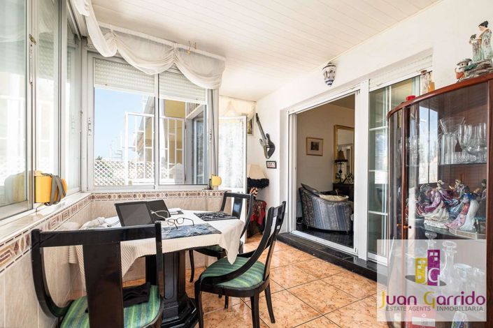 Image No.14-2 Bed Property for sale