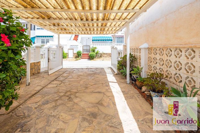 Image No.21-2 Bed Property for sale