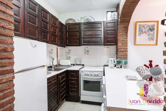 Image No.11-2 Bed Apartment for sale